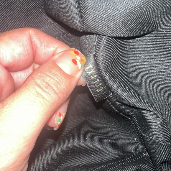 LOUIS VUITTON PALM SPRINGS PM ** No longer in stores** - Picture 4 of 4